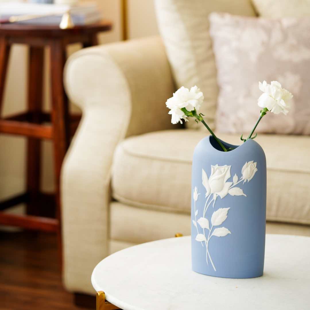 Yūka Blue & White Vase