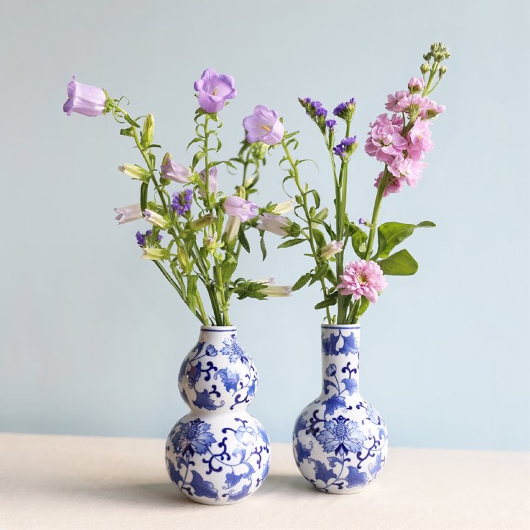 Dutch Bloom Vessels – Set of 2