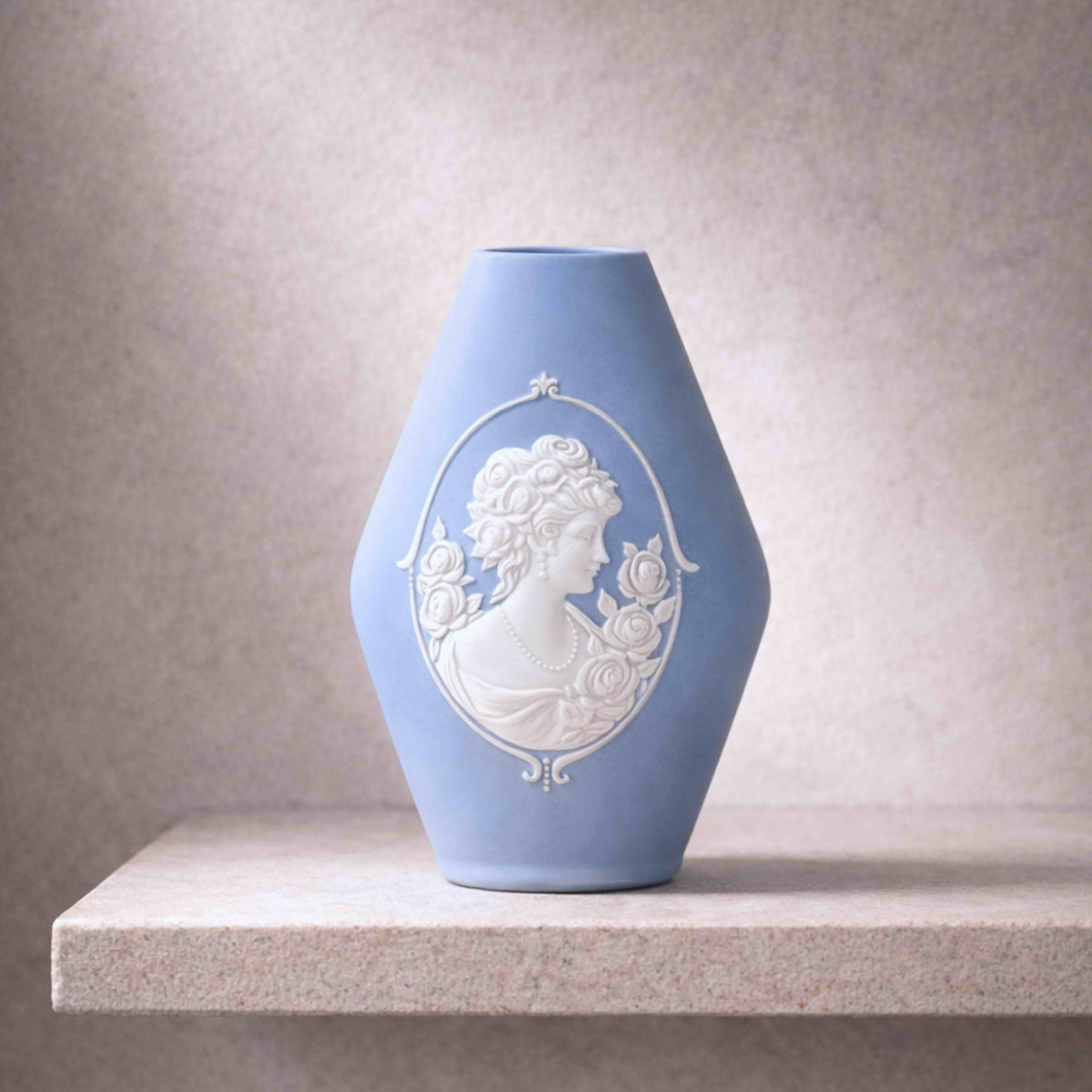 Yuka Blue & White Vase — San (No. 3)