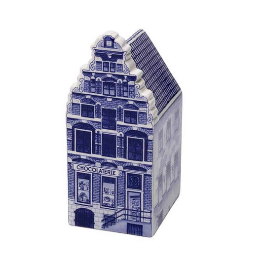 Detailed Delft Blue Chocolaterie