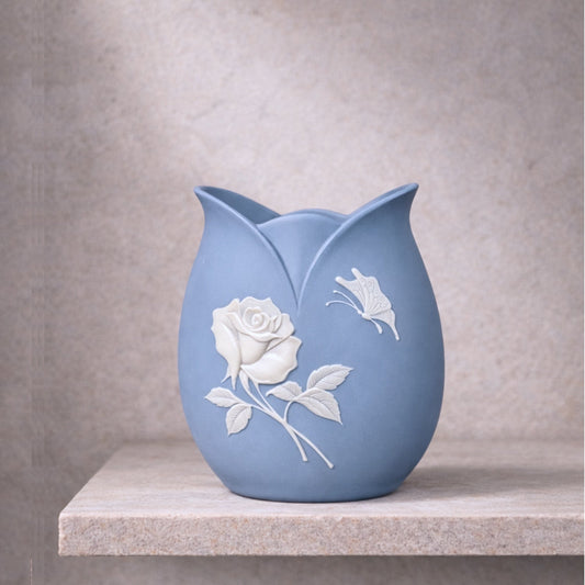 Yuka Blue & White Vase — Yon (No. 4) [Ships Oct 15]
